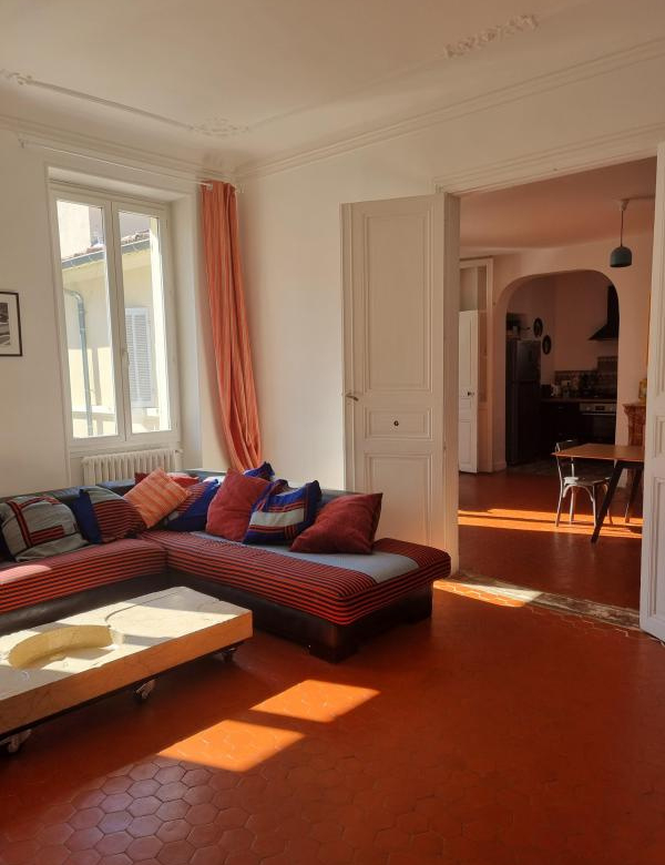 ATYPIQUE T3/4 MEUBLE de 109.61m2
