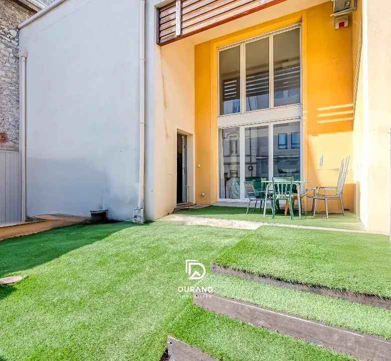 T2- JARDIN-  M5 LES DOCKS JOLIETTE-13002 MARSEILLE