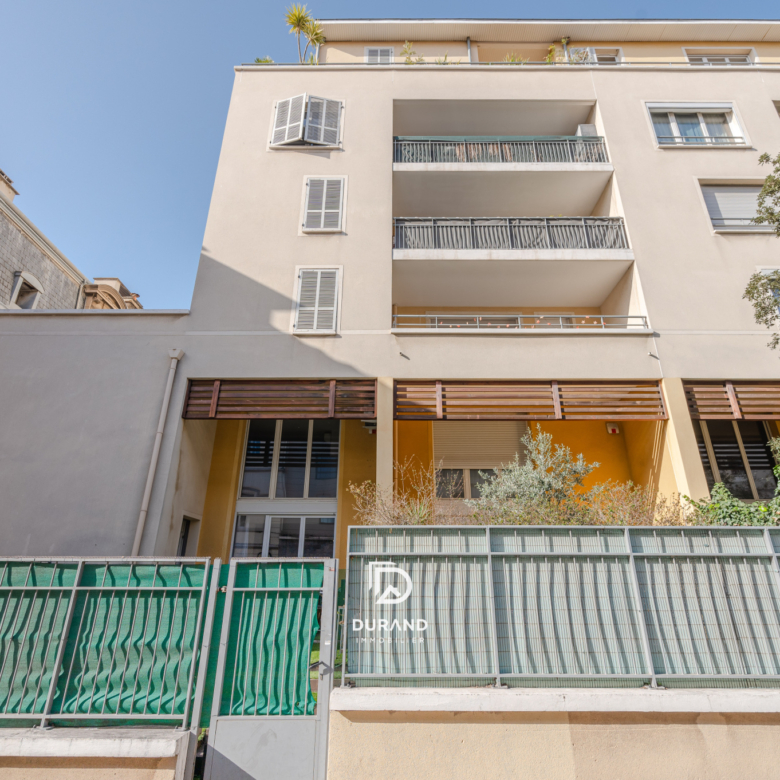 T2- JARDIN-  M5 LES DOCKS JOLIETTE-13002 MARSEILLE