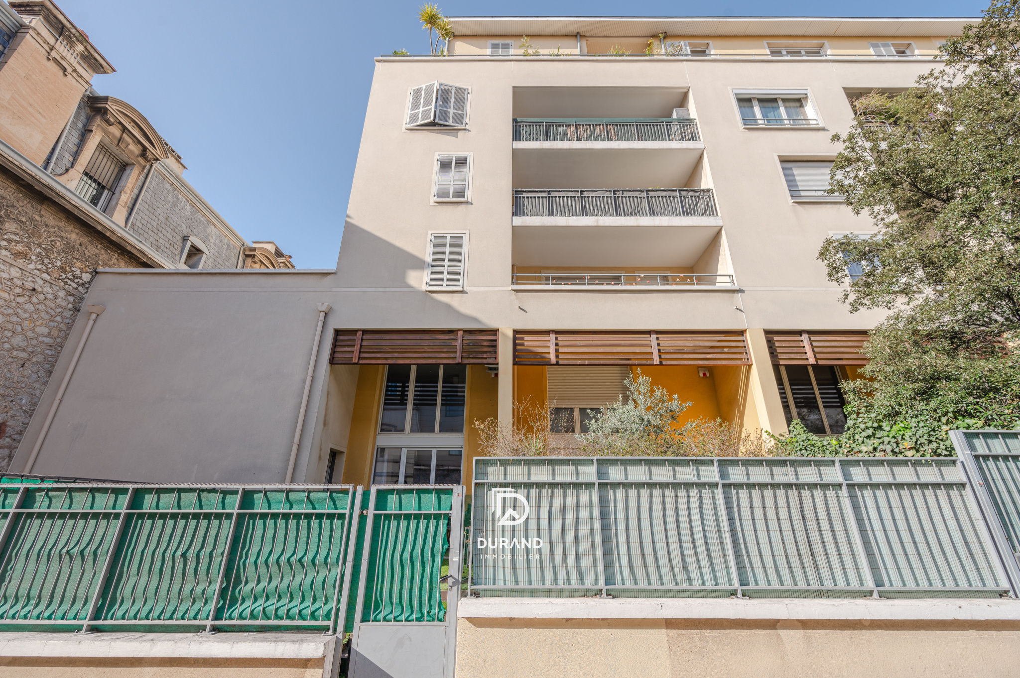 T2- JARDIN-  M5 LES DOCKS JOLIETTE-13002 MARSEILLE