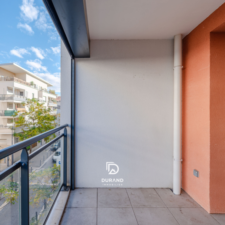 T2 - RECENT  - EUROMED LA JOLIETTE