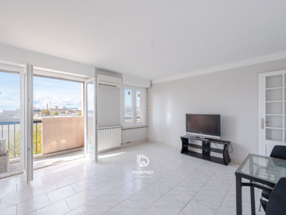 APPARTEMENT - CAVE - 13014