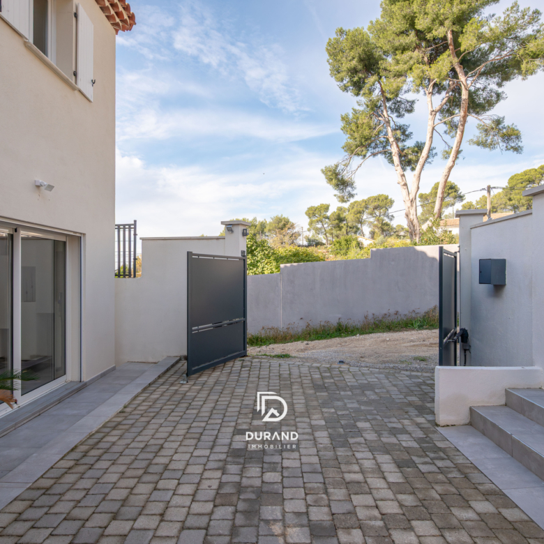  VILLA PISCINE - LA PIGNE - 13170 LES PENNES MIRABEAUX