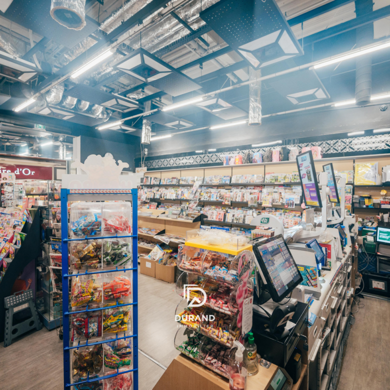 FONDS DE COMMERCE - GALERIE MARCHANDE - MERLAN - 13014 MARSEILLE