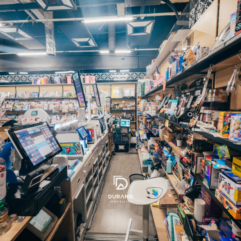 FONDS DE COMMERCE - GALERIE MARCHANDE - MERLAN - 13014 MARSEILLE