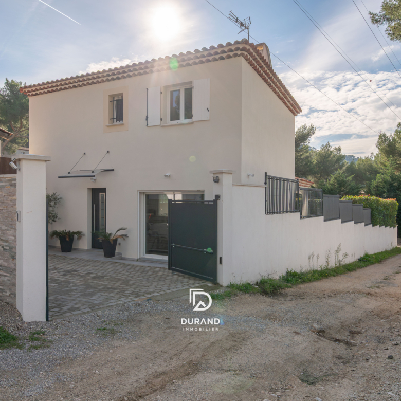  VILLA PISCINE - LA PIGNE - 13170 LES PENNES MIRABEAUX