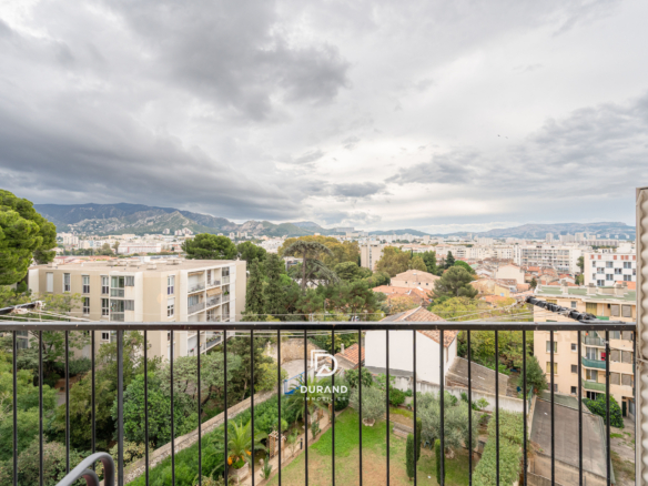 APPARTEMENT - T4 - 82M2 - LA CAPELETTE - 13010 MARSEILLE