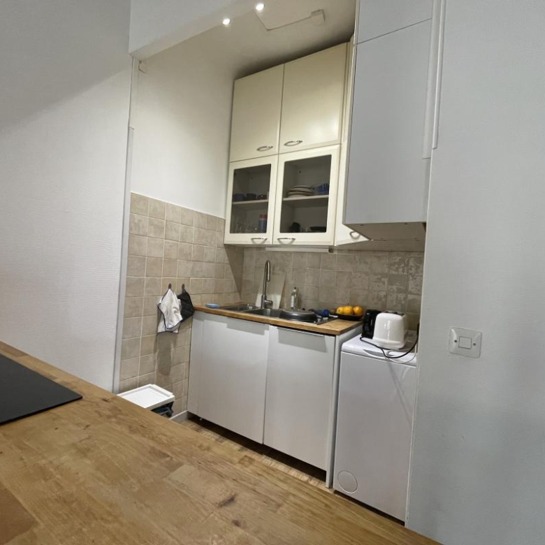 CENTRE VILLE- PARADIS 6eme- T2 meublé 32m2 au coeur de Marseille