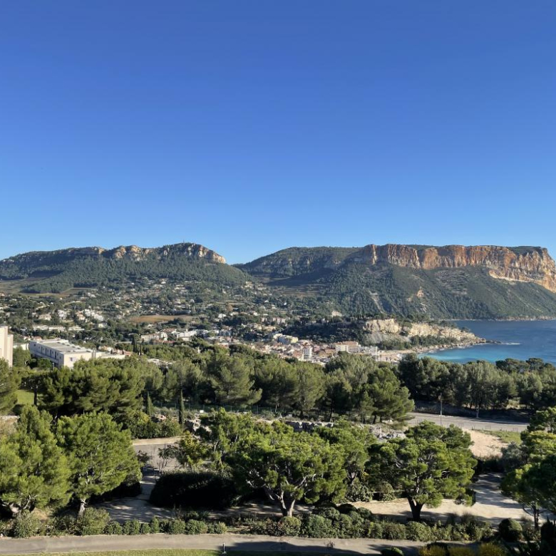 T3 de 74m2 sur les hauteurs de Cassis