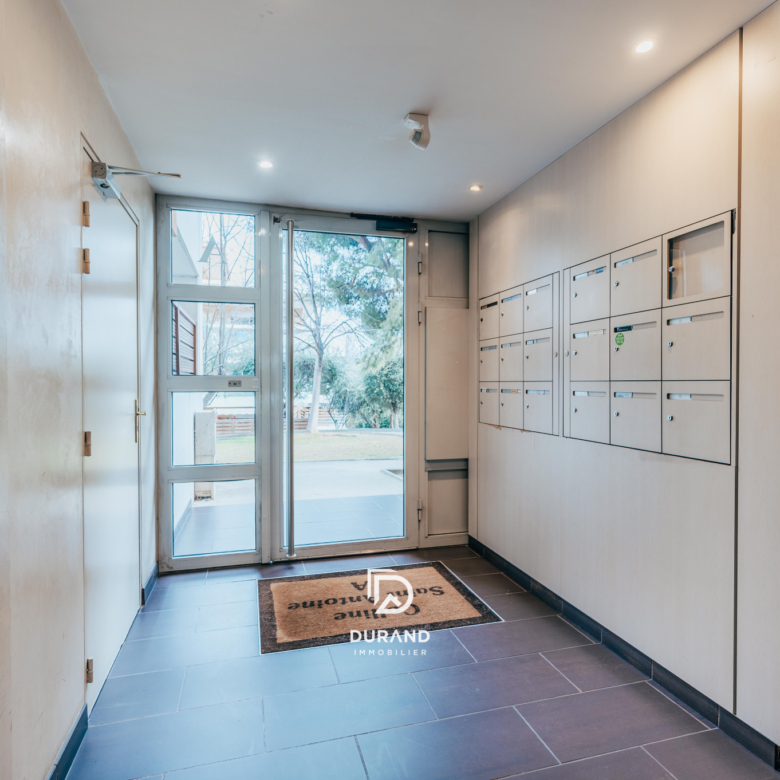 APPARTEMENT - SAINT ANTOINE - 13015 MARSEILLE