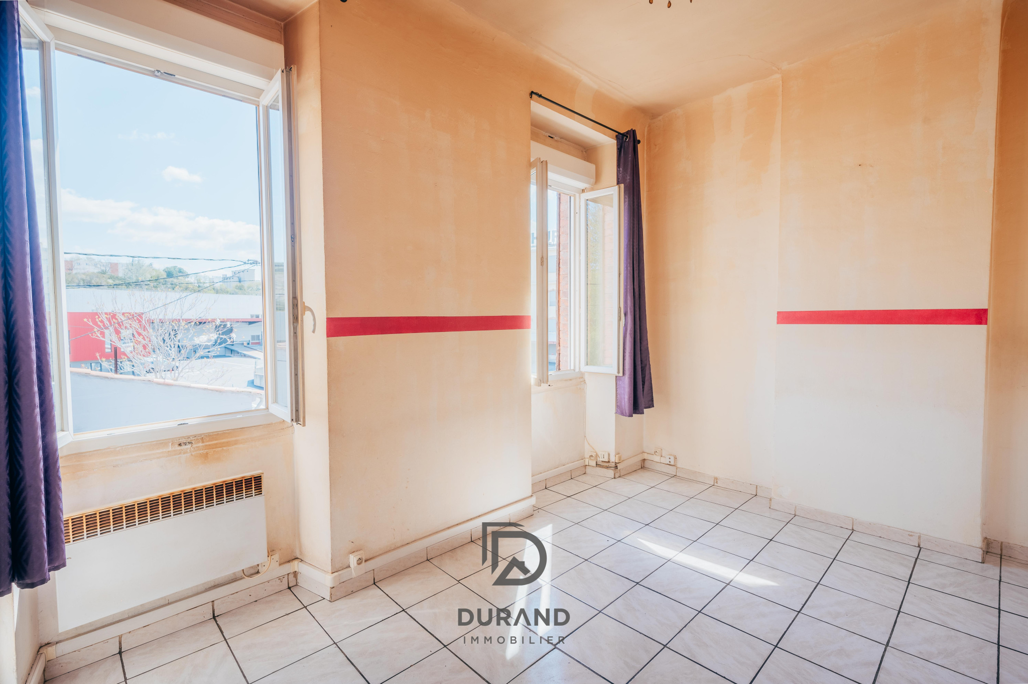 1 PIÈCES 26 M2 APPARTEMENT - 13014 MARSEILLE