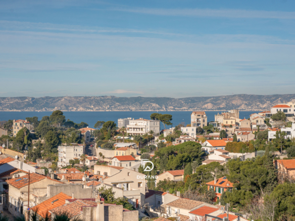 APPARTEMENT - VUE MER - ROUCAS BLANC - 13007 MARSEILLE