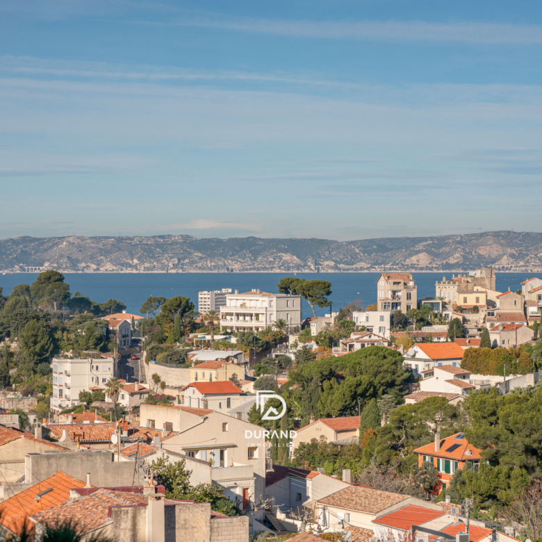 APPARTEMENT - VUE MER - ROUCAS BLANC - 13007 MARSEILLE