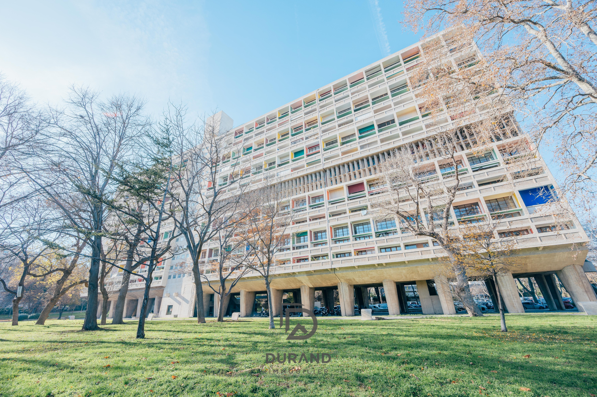 APPARTEMENT DUPLEX LE CORBUSIER 13008 MARSEILLE