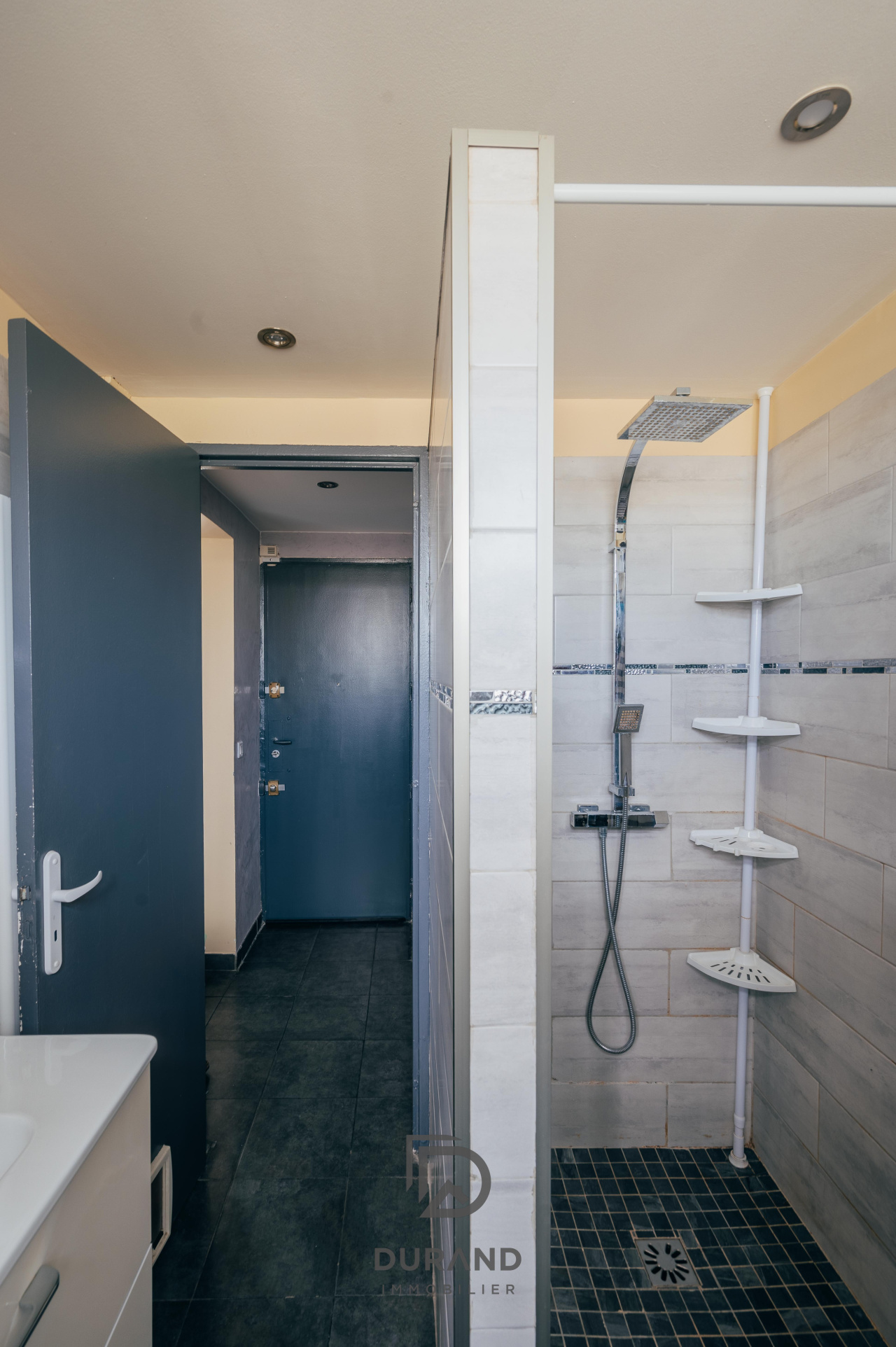 APPARTEMENT 1 BALCON - ST TRONC 13010 MARSEILLE