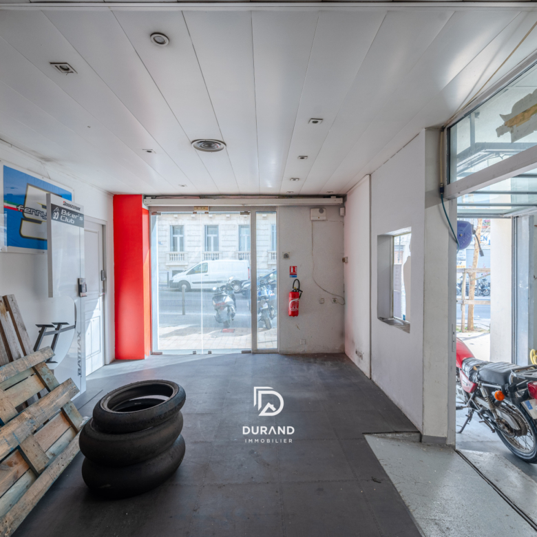 FONDS DE COMMERCE 382 M2 - CASTELANNE - MARSEILLE 13006