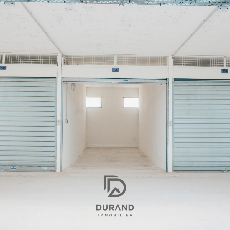 BOX GARAGE - LE CORBUSIER - 13008 MARSEILLE