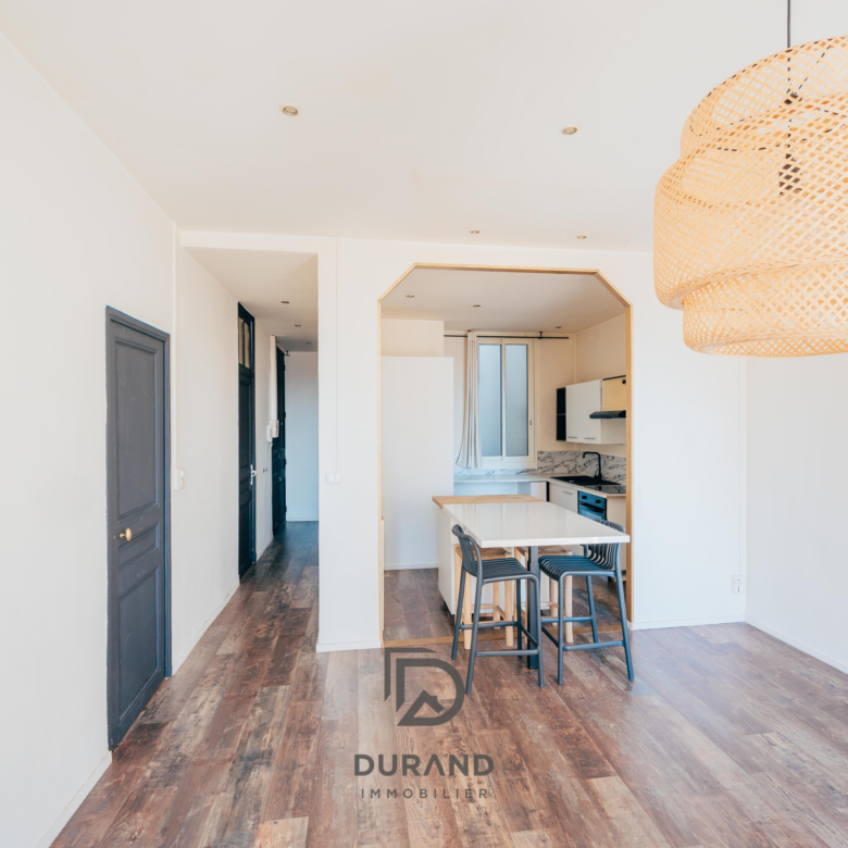 T3 57 M2 - BALCON - VAUBAN - 13006 MARSEILLE