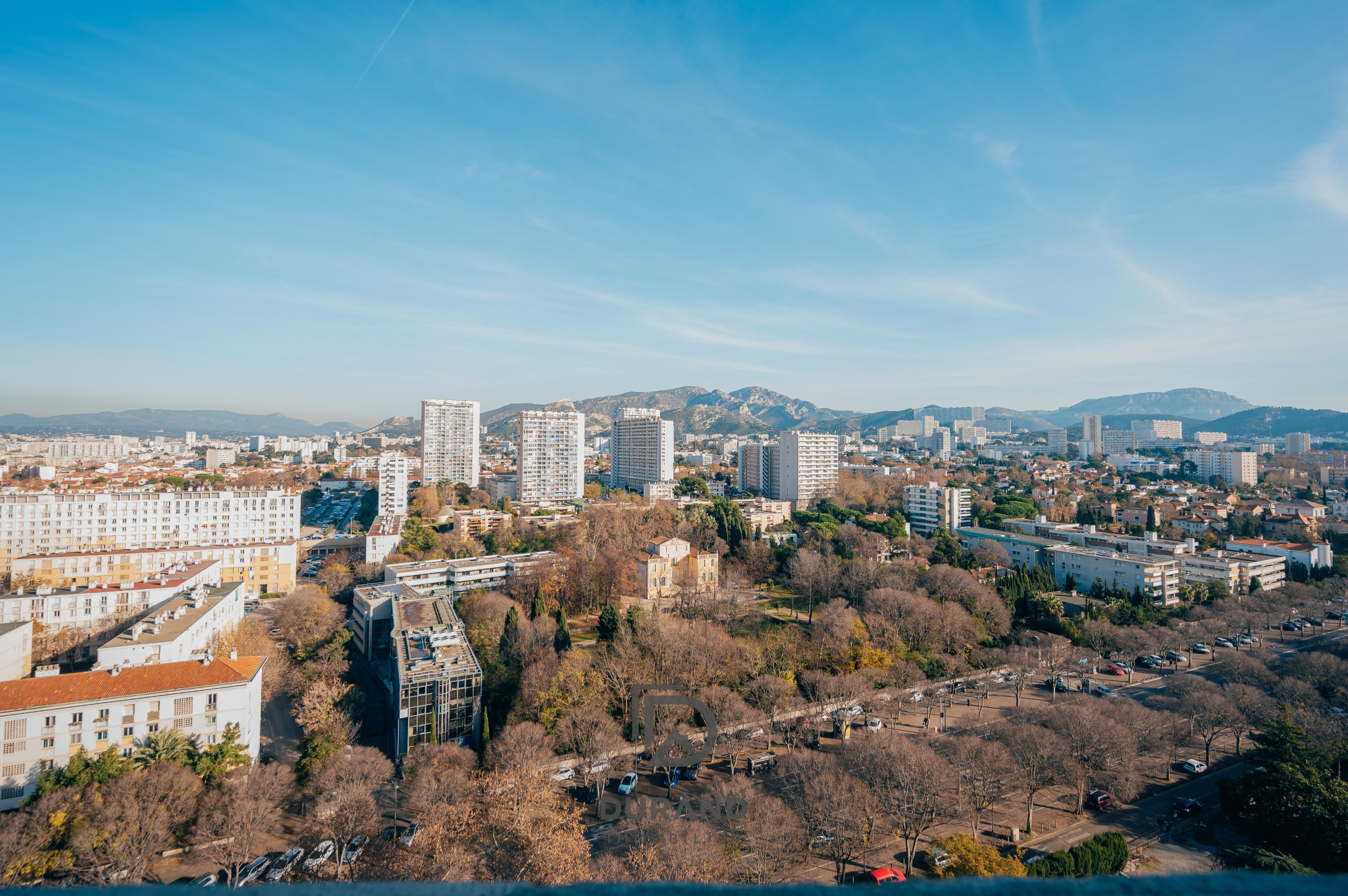 APPARTEMENT DUPLEX LE CORBUSIER 13008 MARSEILLE