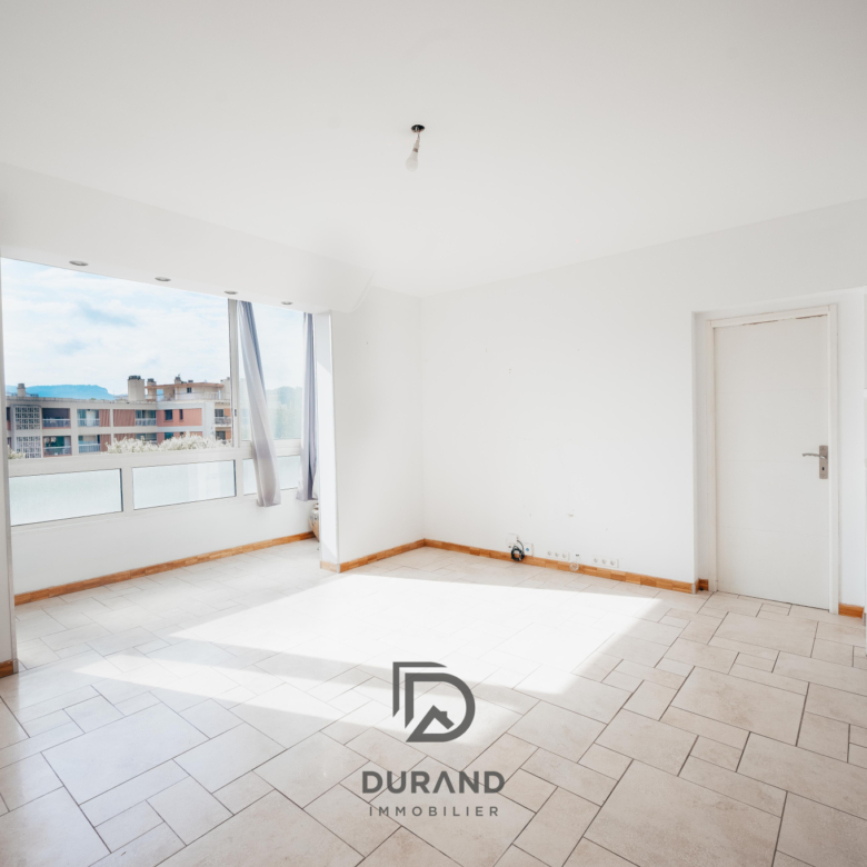 APPARTEMENT - SQUARE MICHELET 13009 MARSEILLE