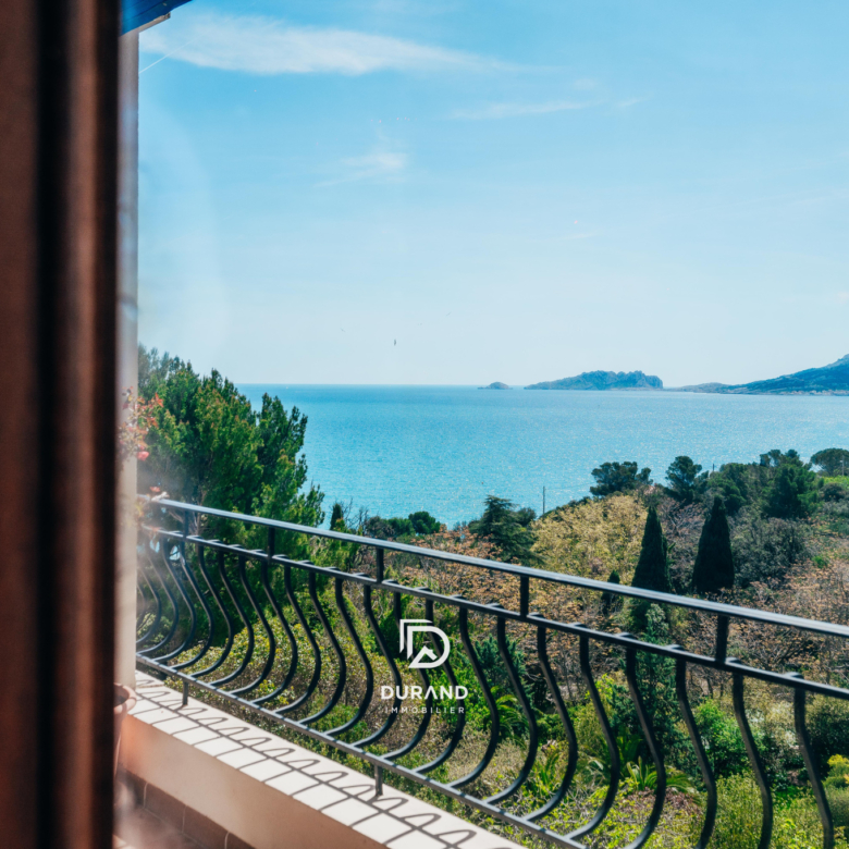APPARTEMENT - VUE MER EXCEPTIONNELLE - LA CORNICHE 13007 MARSEILLE