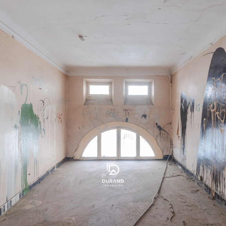 APPARTEMENT - VAUBAN - 13006 MARSEILLE