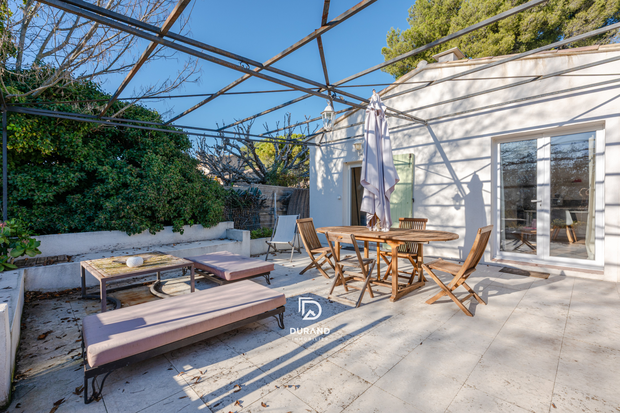 BATISSE - DEPENDANCES - GARAGE - PISCINE - 13400 AUBAGNE