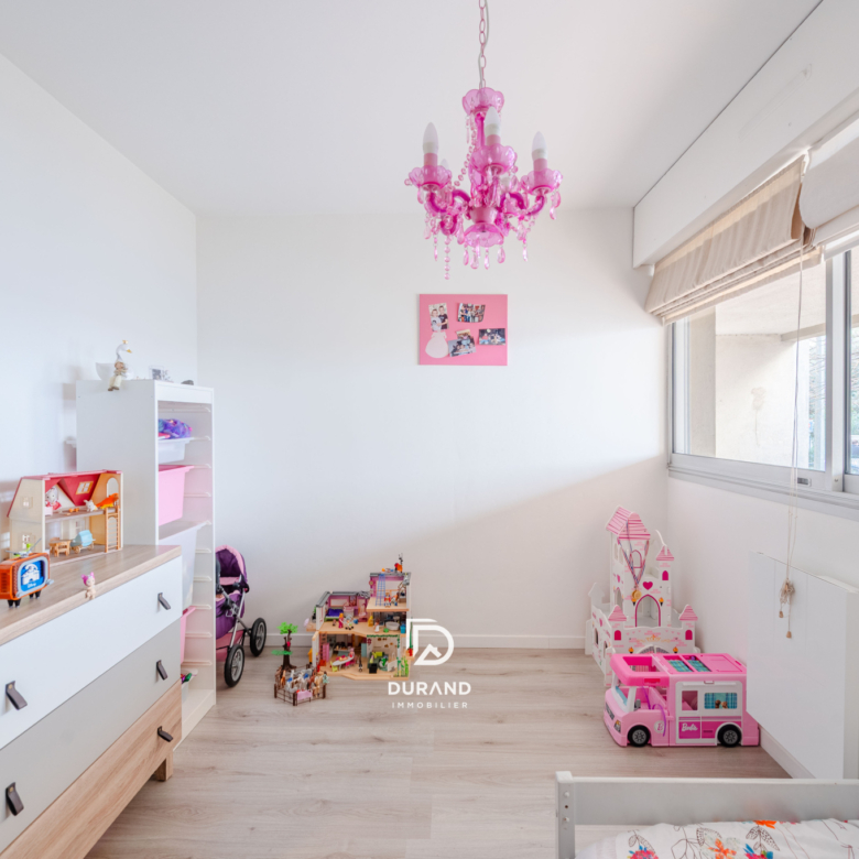 REZ-DE-JARDIEN - TYPE 4 - LA TIMONE - 13010 MARSEILLE