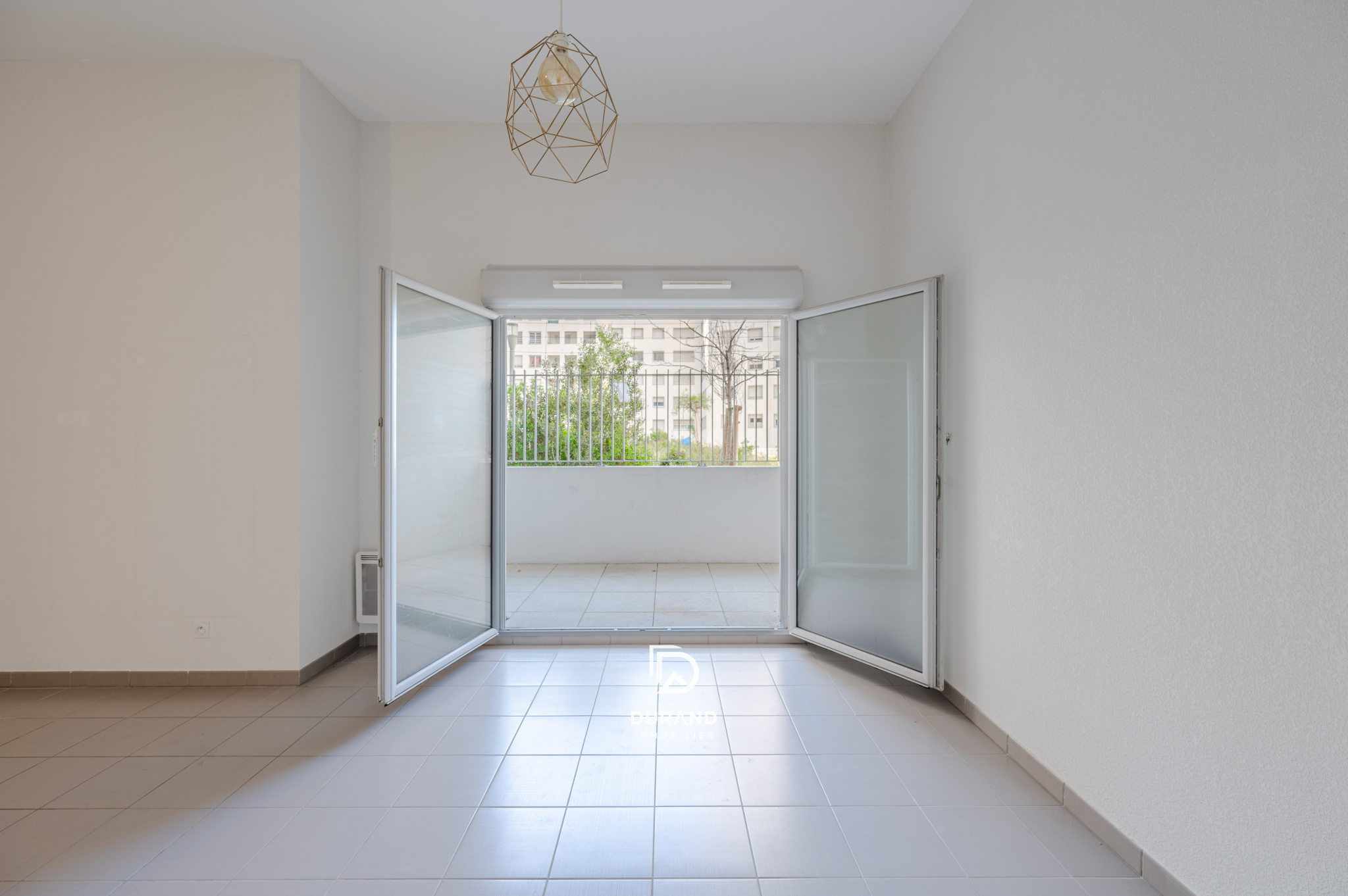3 PIÈCES 57 M2 APPARTEMENT - LES DOCKS LIBRES 2 -  EUROMÉDITERRANÉE -13003 MARSEILLE