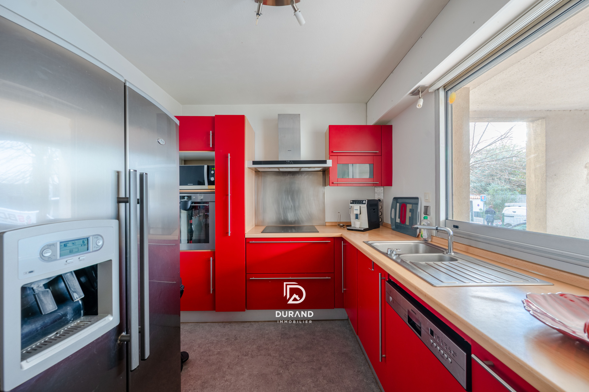 REZ-DE-JARDIEN - TYPE 4 - LA TIMONE - 13010 MARSEILLE