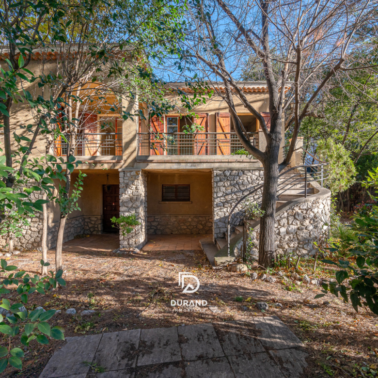 MAISON - GRAND JARDIN - SAINT BARNABE - 13012 MARSEILLE