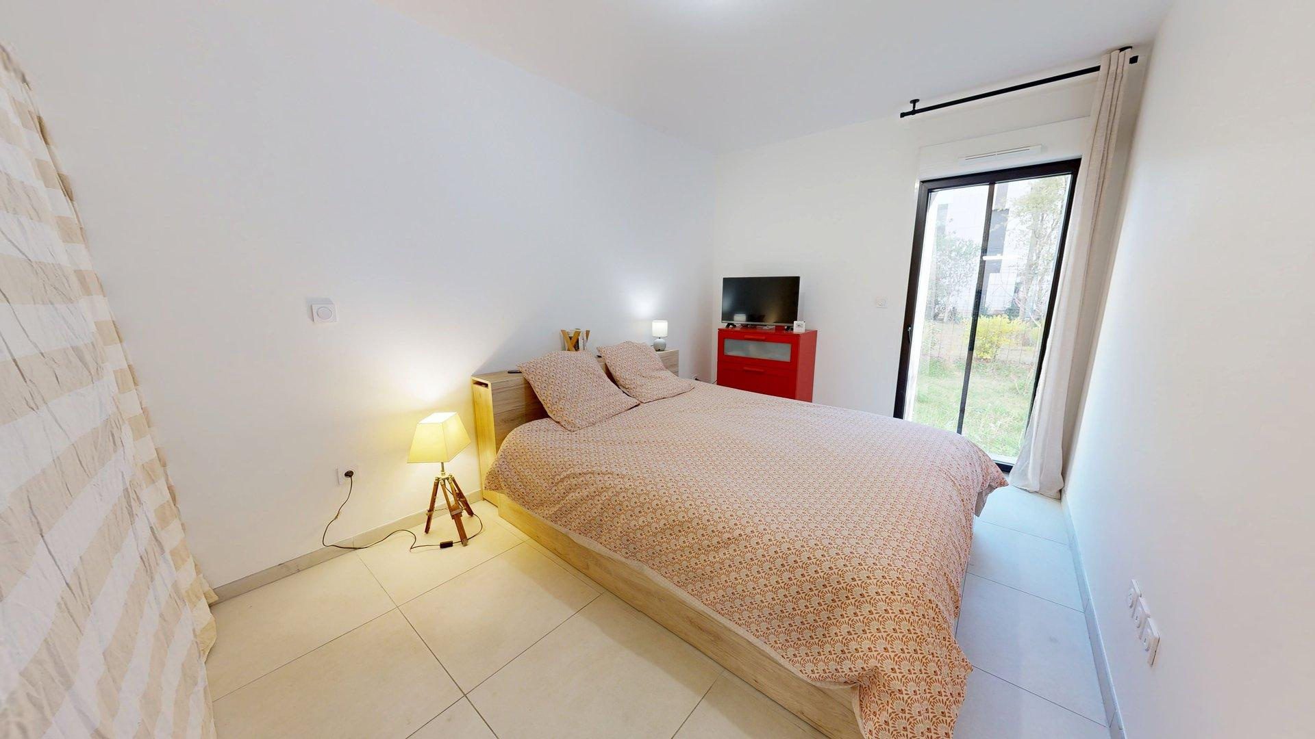 T3 - JARDIN ET TERRASSE - DOUBLE BOX - BORELY - 13 008