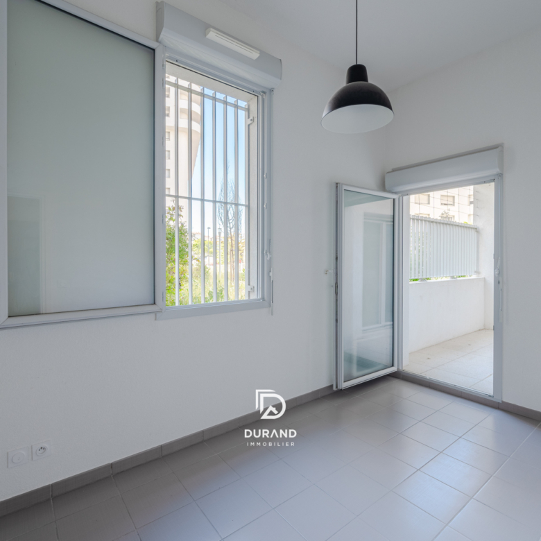 3 PIÈCES 57 M2 APPARTEMENT - LES DOCKS LIBRES 2 -  EUROMÉDITERRANÉE -13003 MARSEILLE