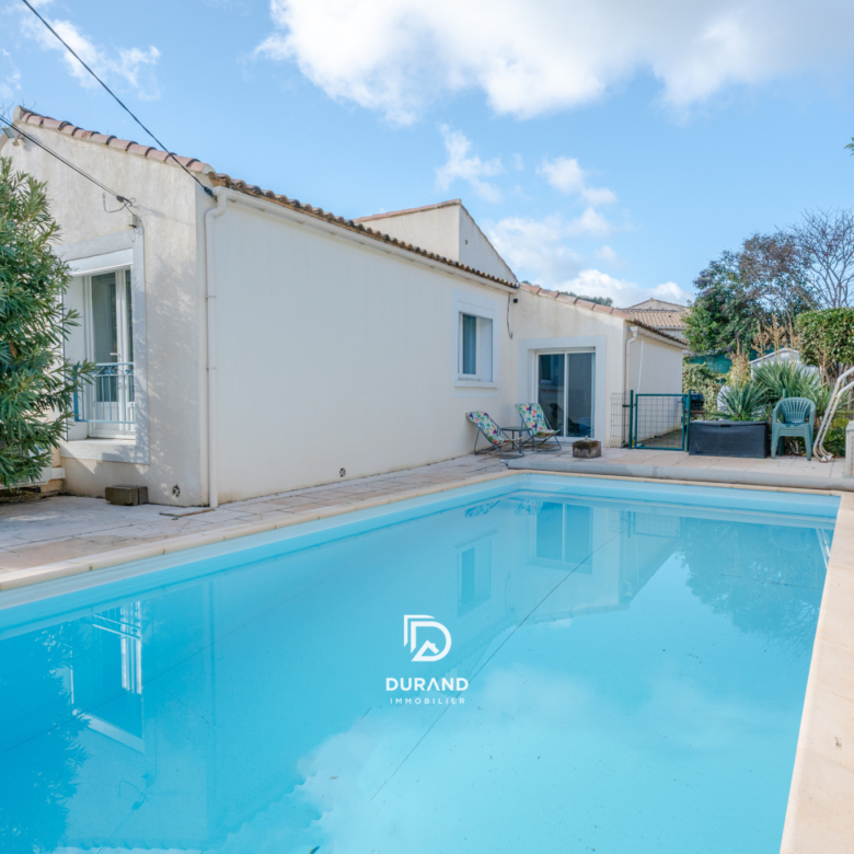 MAISON - GARAGE - PISCINE - 13124 PEYPIN