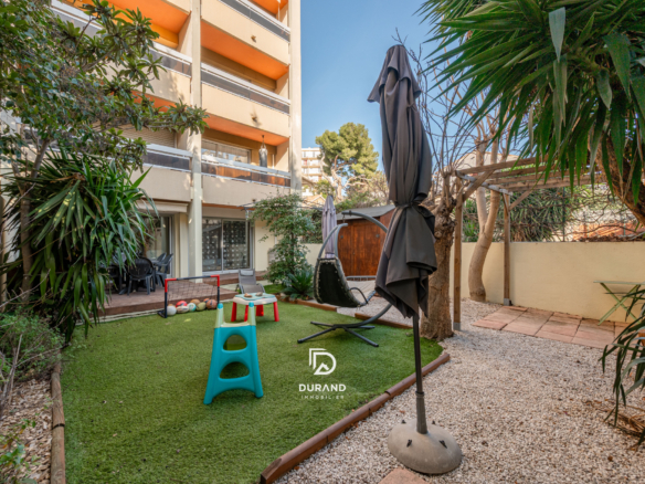 REZ-DE-JARDIEN - TYPE 4 - LA TIMONE - 13010 MARSEILLE