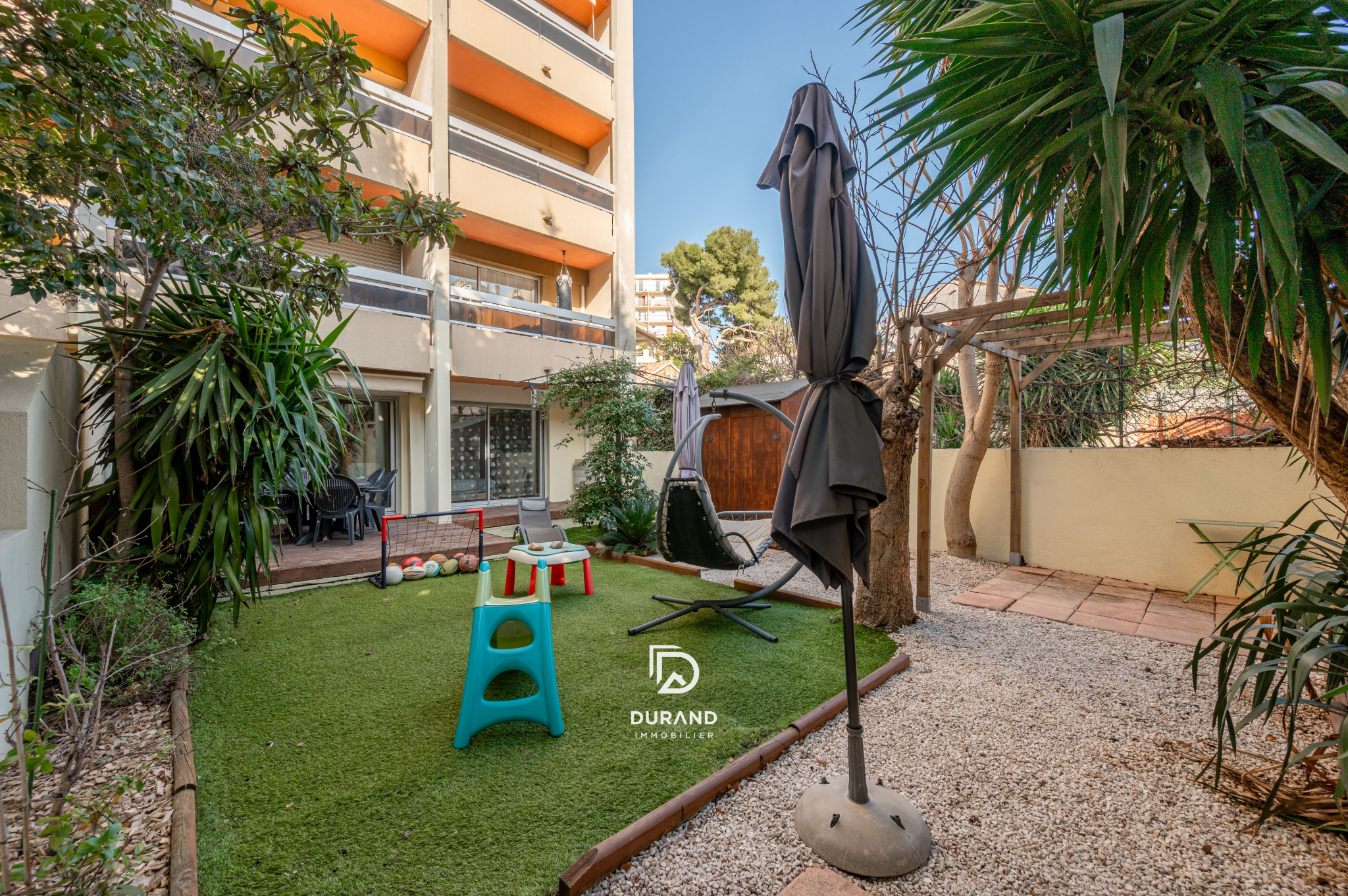 REZ-DE-JARDIEN - TYPE 4 - LA TIMONE - 13010 MARSEILLE