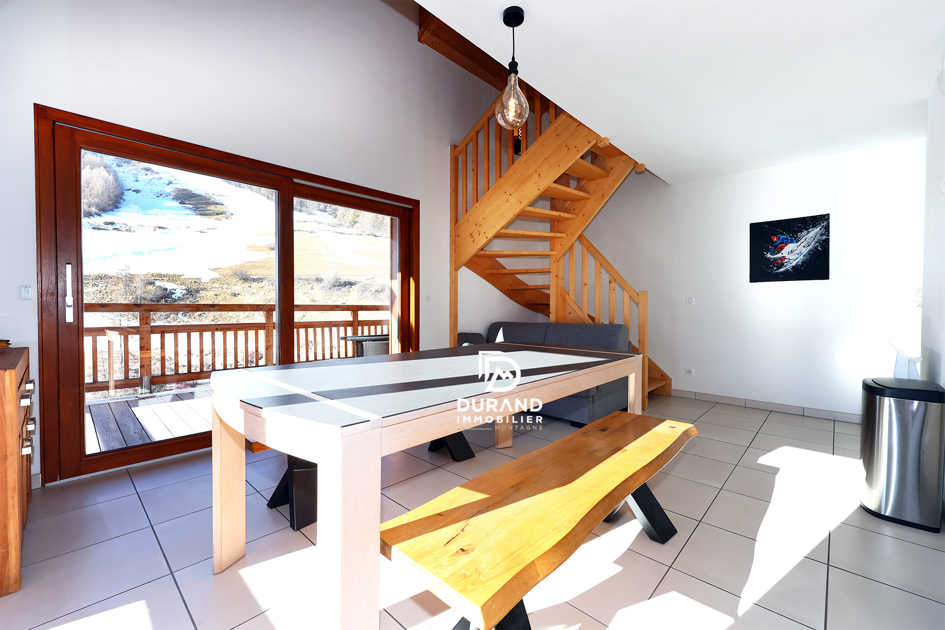 vaste T4/5 récent SKIS AUX PIEDS