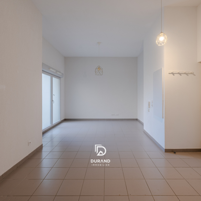 3 PIÈCES 57 M2 APPARTEMENT - LES DOCKS LIBRES 2 -  EUROMÉDITERRANÉE -13003 MARSEILLE