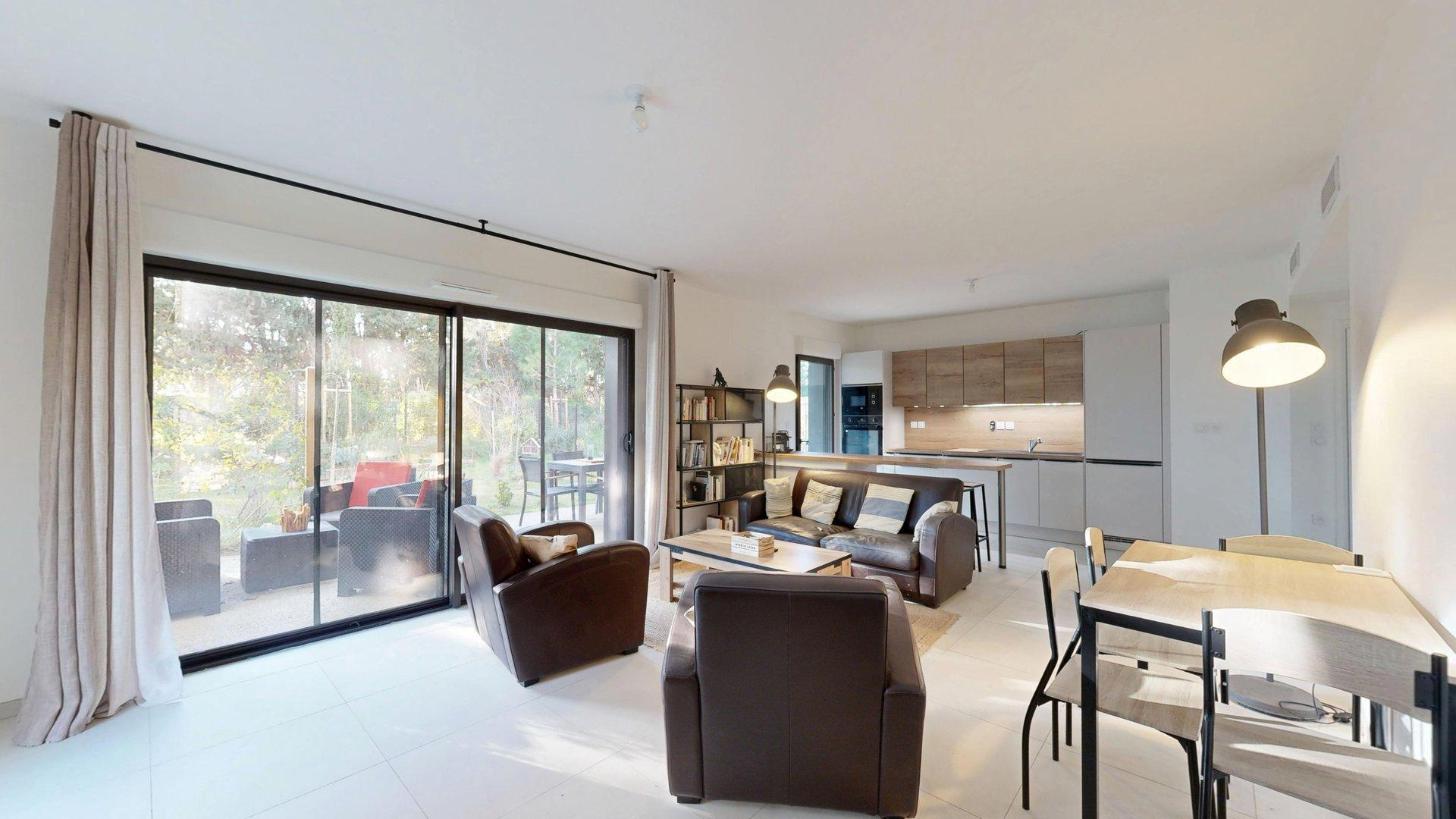 T3 - JARDIN ET TERRASSE - DOUBLE BOX - BORELY - 13 008