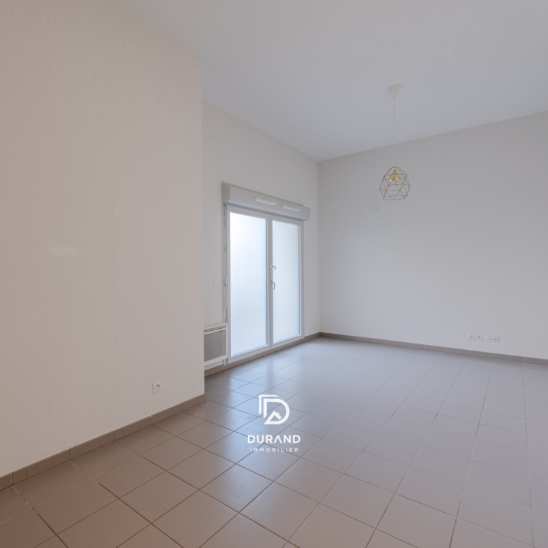 3 PIÈCES 57 M2 APPARTEMENT - LES DOCKS LIBRES 2 -  EUROMÉDITERRANÉE -13003 MARSEILLE