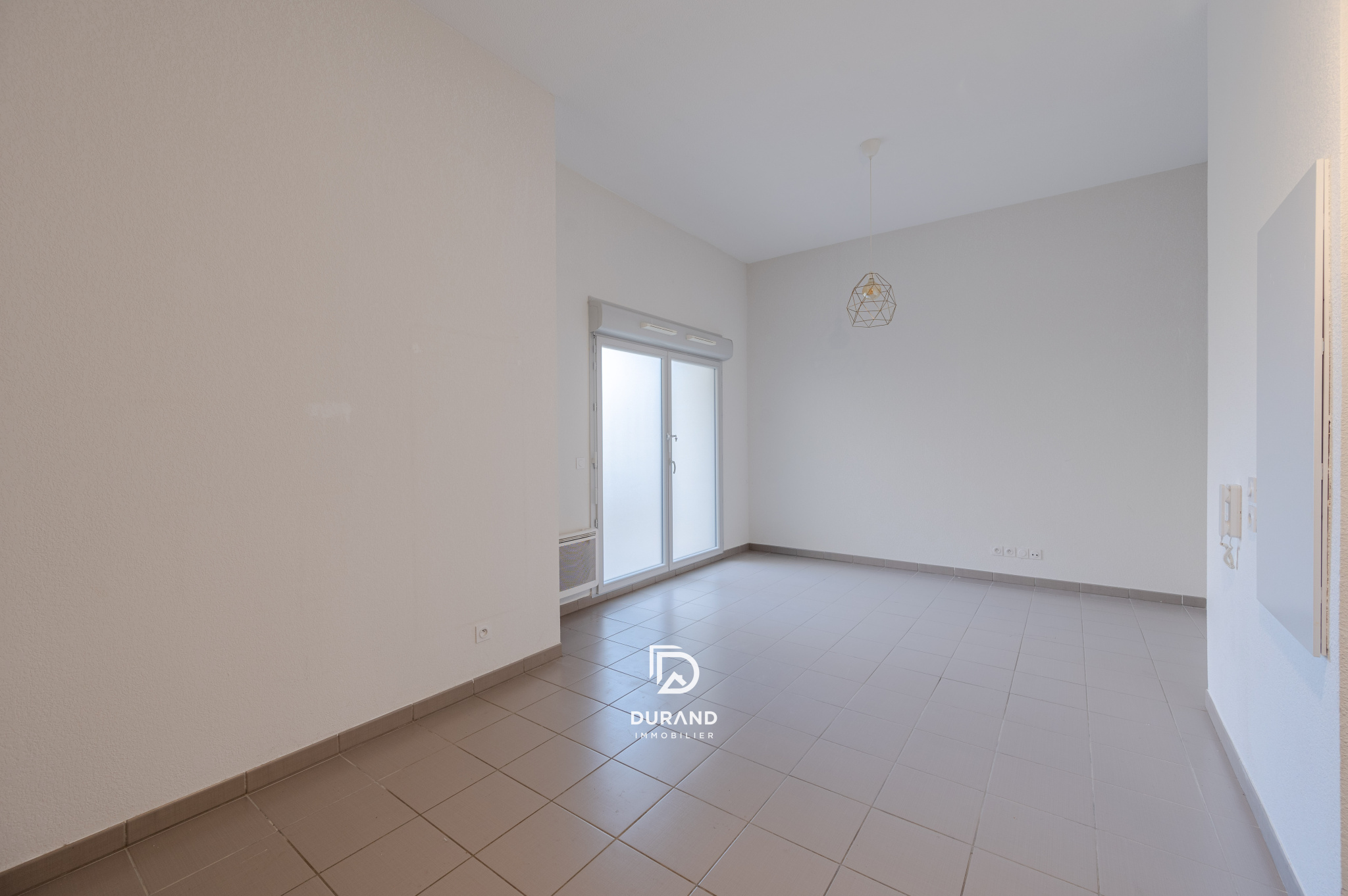 3 PIÈCES 57 M2 APPARTEMENT - LES DOCKS LIBRES 2 -  EUROMÉDITERRANÉE -13003 MARSEILLE
