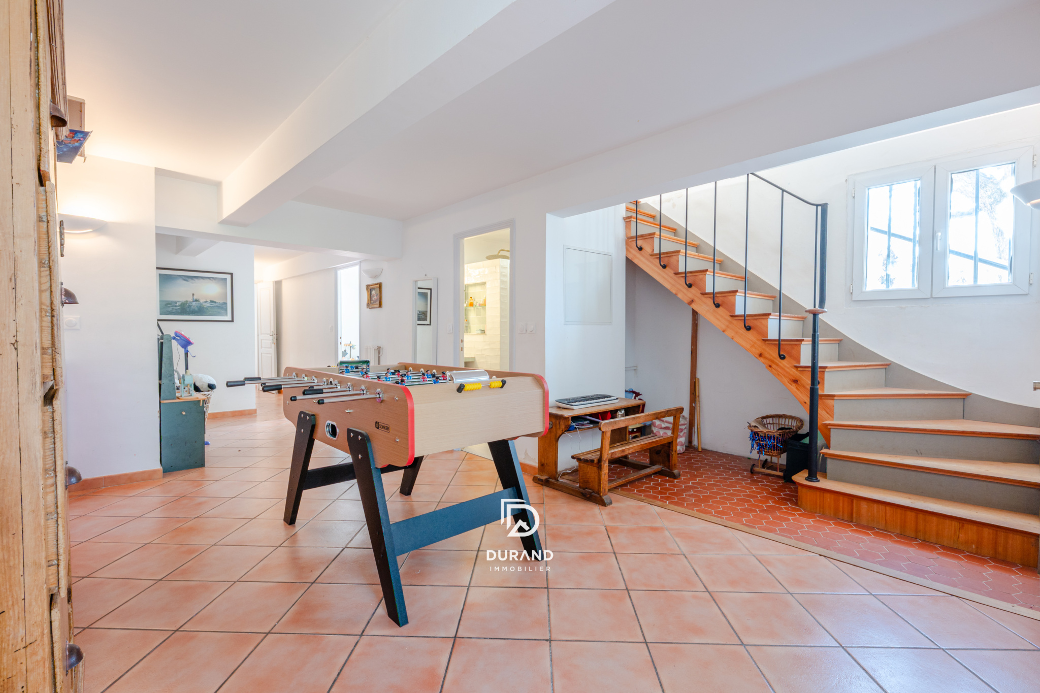 BATISSE - DEPENDANCES - GARAGE - PISCINE - 13400 AUBAGNE