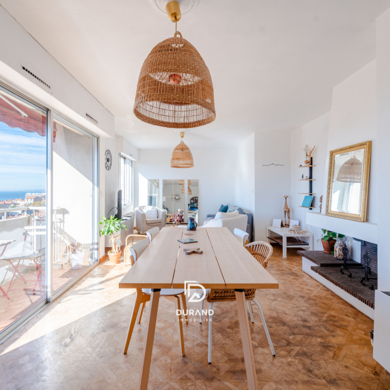 APPARTEMENT - T3 - TOIT TERRASSE - VUE MER ET NOTRE DAME - 76M2 - BOMPARD - 13007 MARSEILLE
