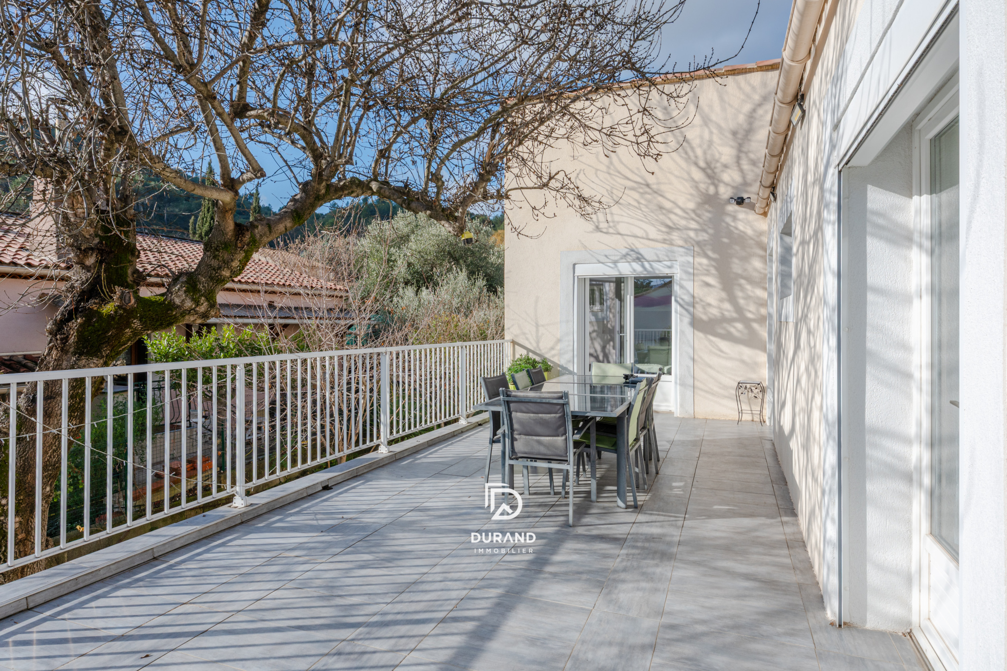 MAISON - GARAGE - PISCINE - 13124 PEYPIN