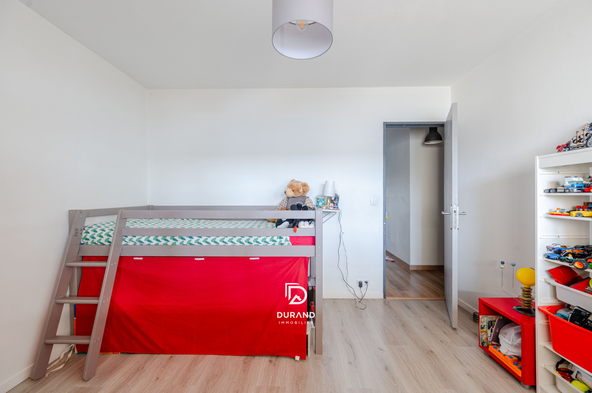 REZ-DE-JARDIEN - TYPE 4 - LA TIMONE - 13010 MARSEILLE