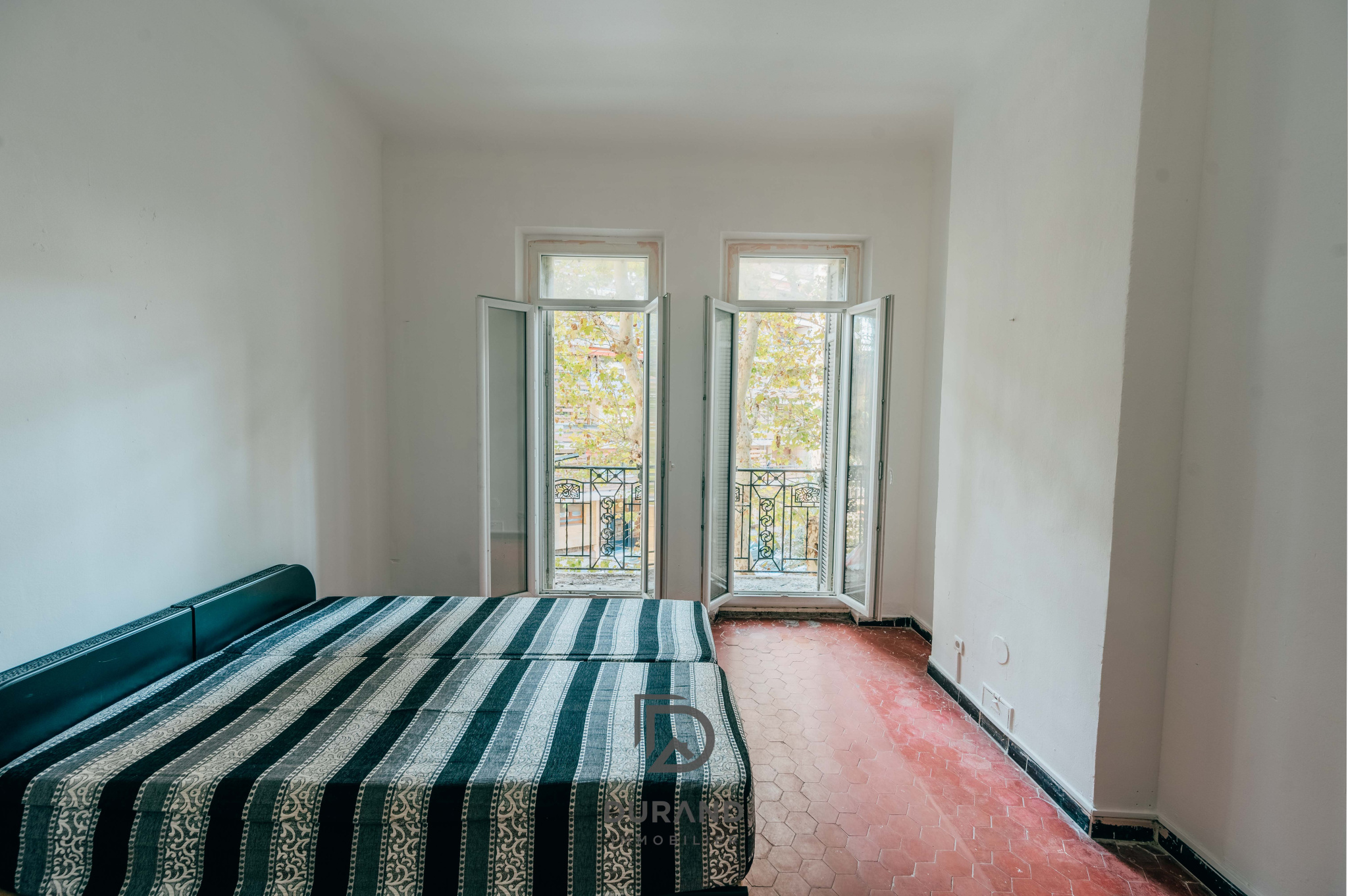 3 PIÈCES 51 M2 - APPARTEMENT - MARSEILLE