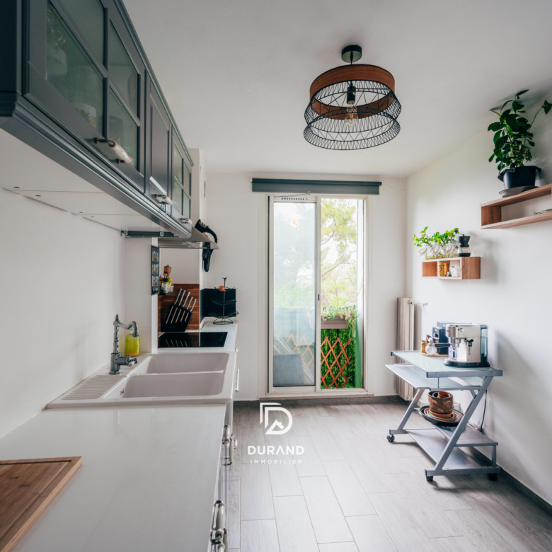 APPARTEMENT - 2 PIECES - 52 M2