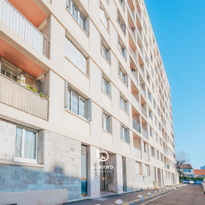 APPARTEMENT - TERRASSES - VUE DEGAGEE - SAINT JUST - 13013 MARSEILLE