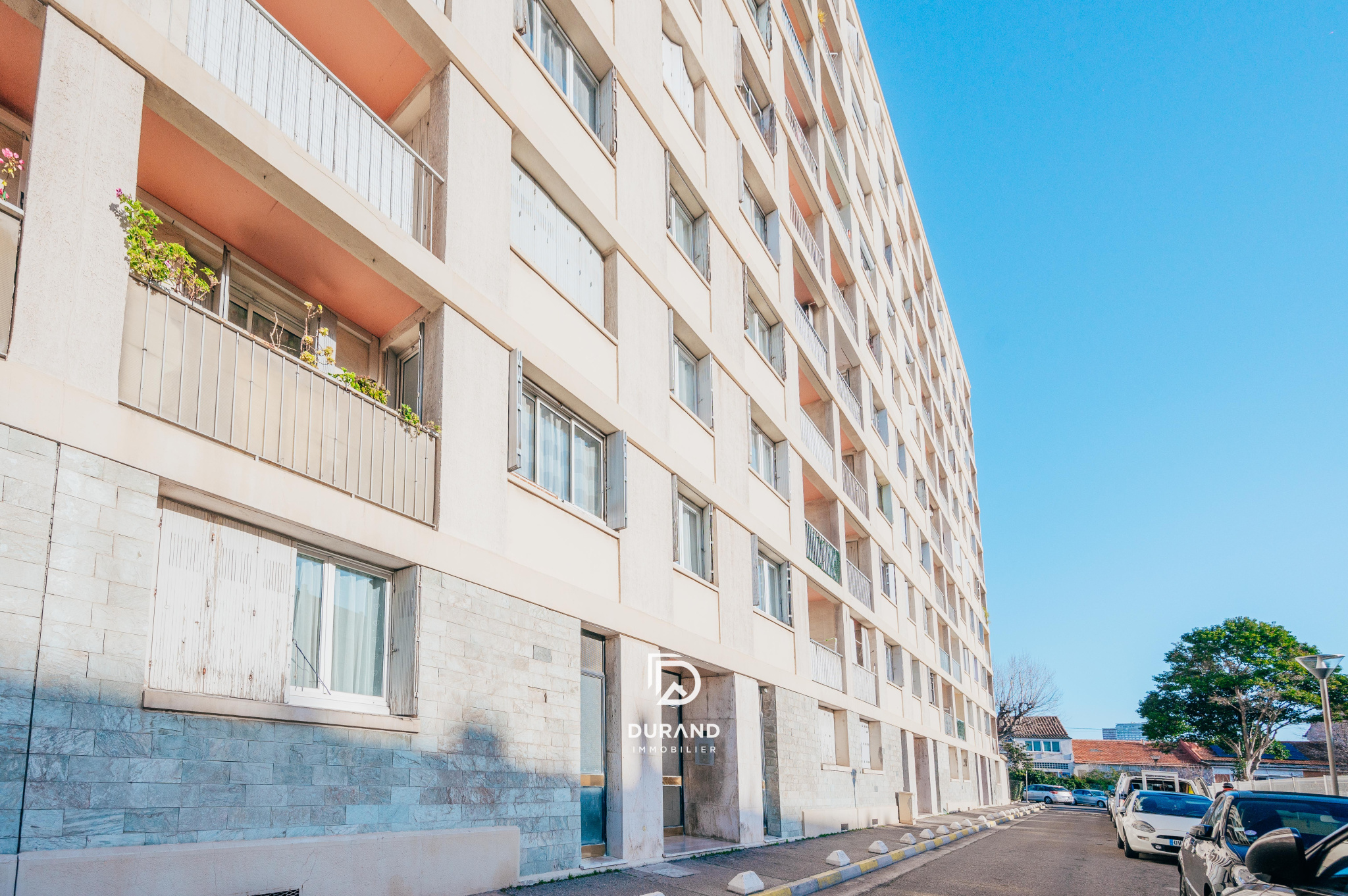 APPARTEMENT - TERRASSES - VUE DEGAGEE - SAINT JUST - 13013 MARSEILLE