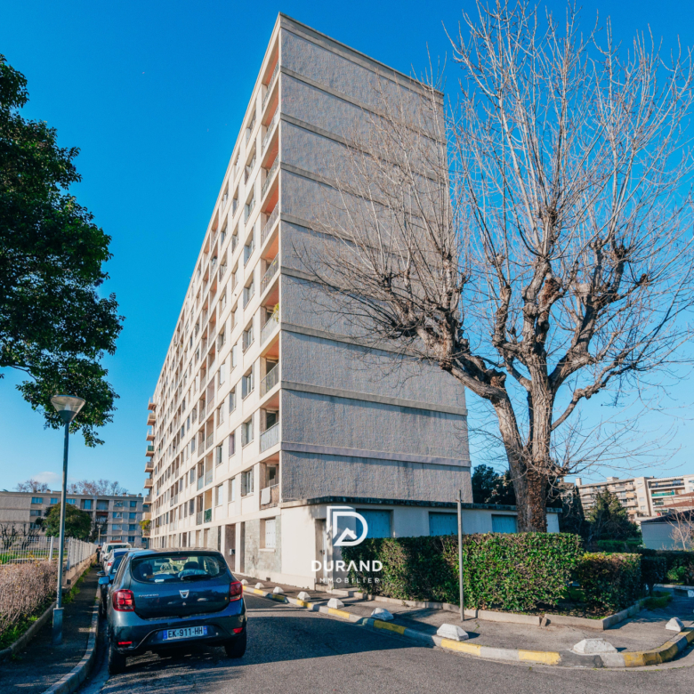 APPARTEMENT - TERRASSES - VUE DEGAGEE - SAINT JUST - 13013 MARSEILLE